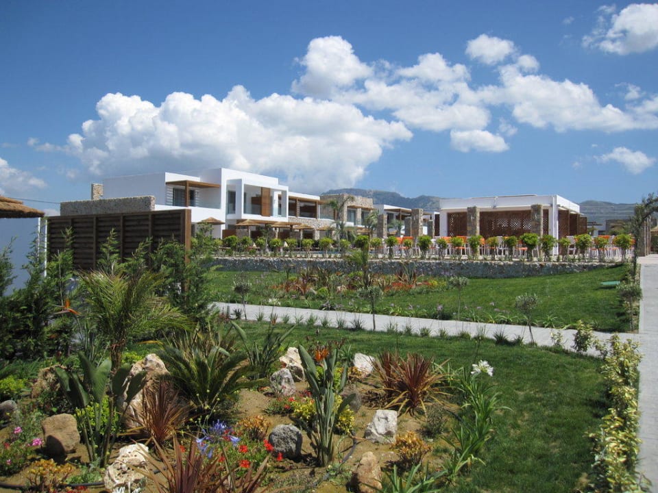 Schöne Gartenanlage TUI BLUE Palazzo del Mare