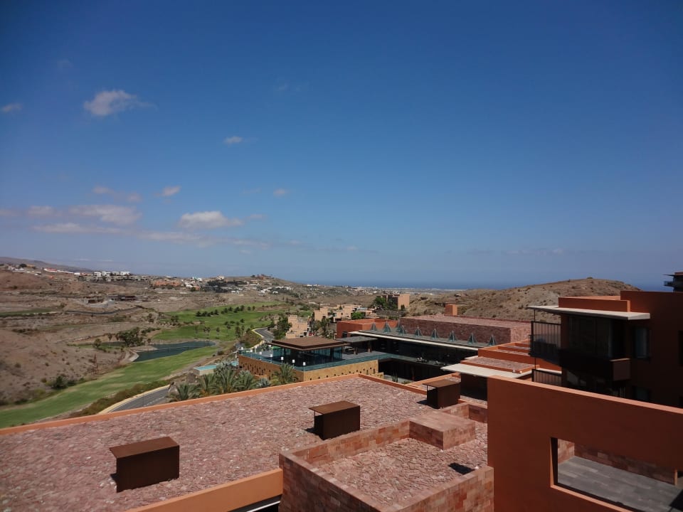 Unsere Aussicht vom Balkon Salobre Hotel Resort & Serenity