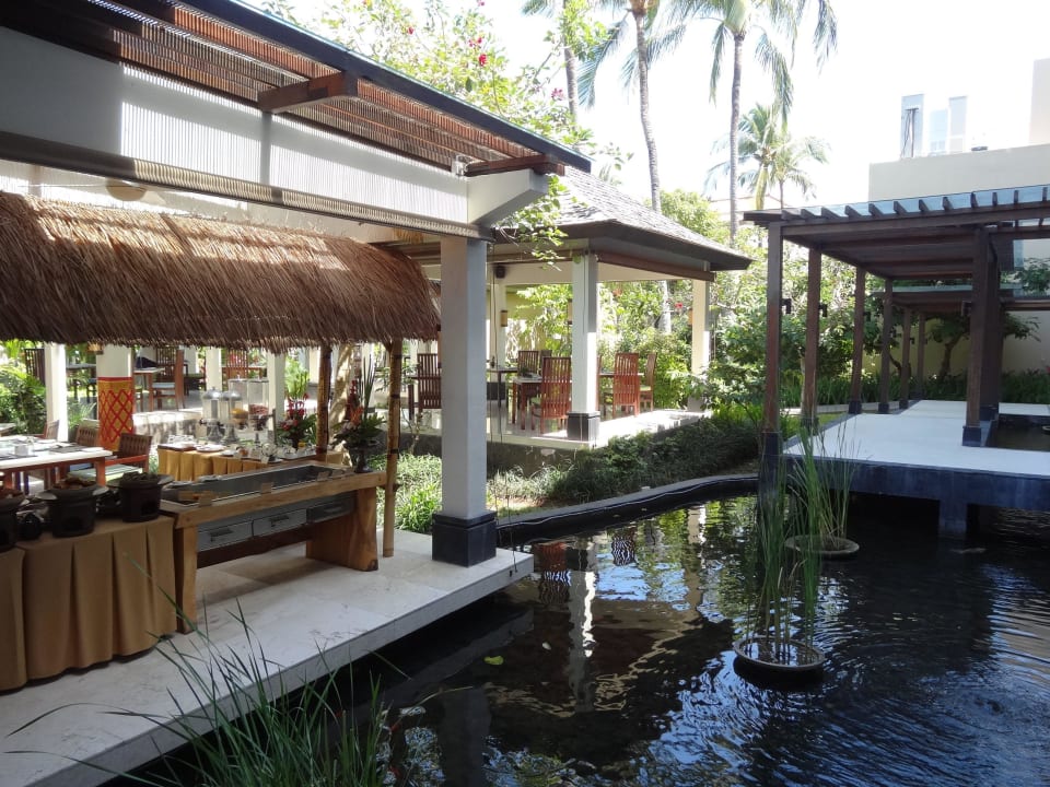 Frühstücksbereich u Restaurant The Seminyak Beach Resort & Spa