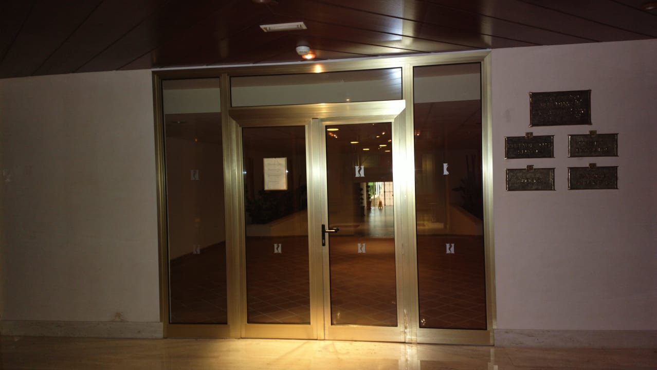 Durchgang zum Pool und den Suiten Hipotels Hipocampo Palace & Spa