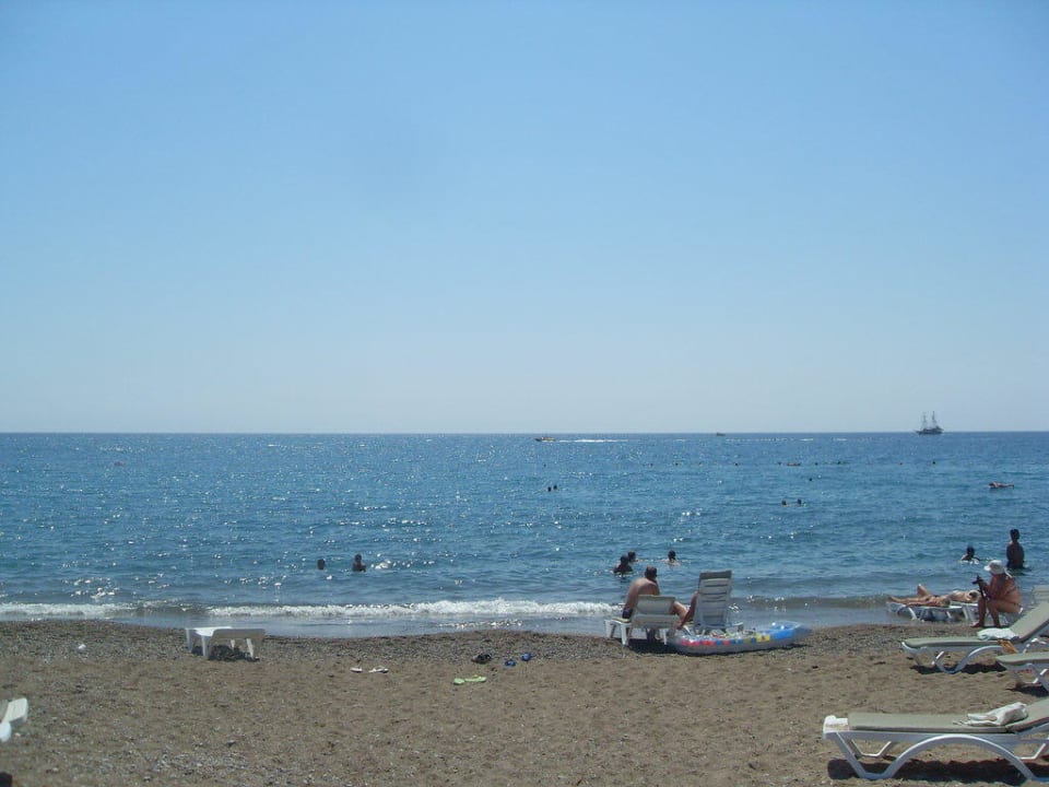 Берег Sealife Buket Resort & Beach