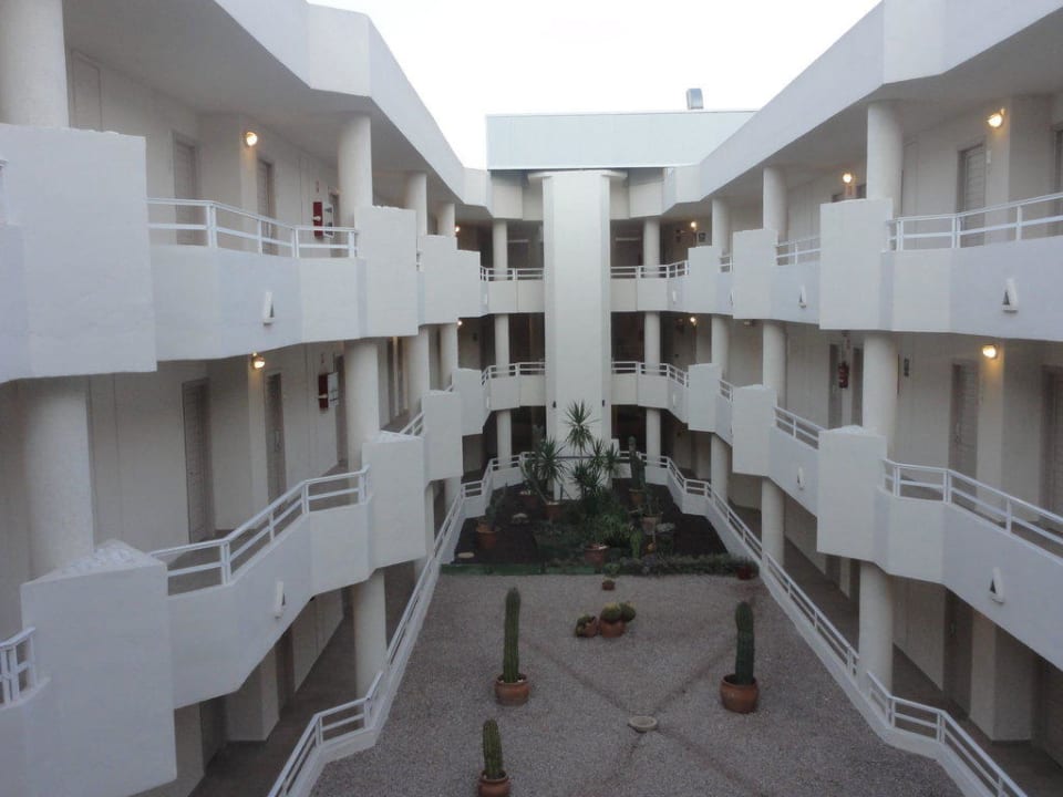 Hotelinnenhof Iberostar Waves Playa de Muro