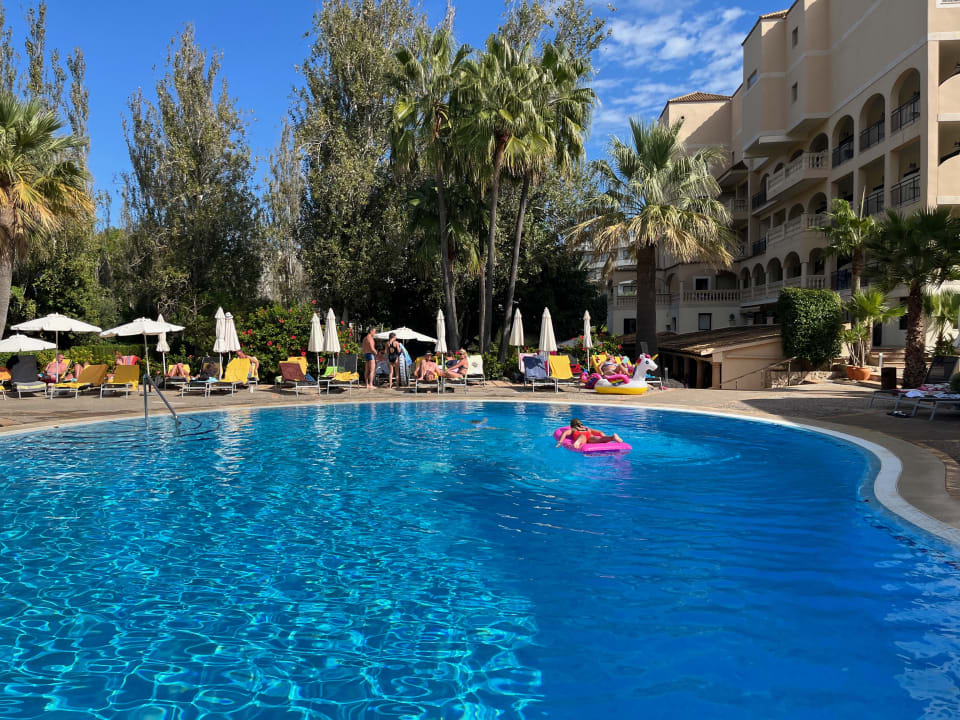 Pool R2 Lago Playa Park