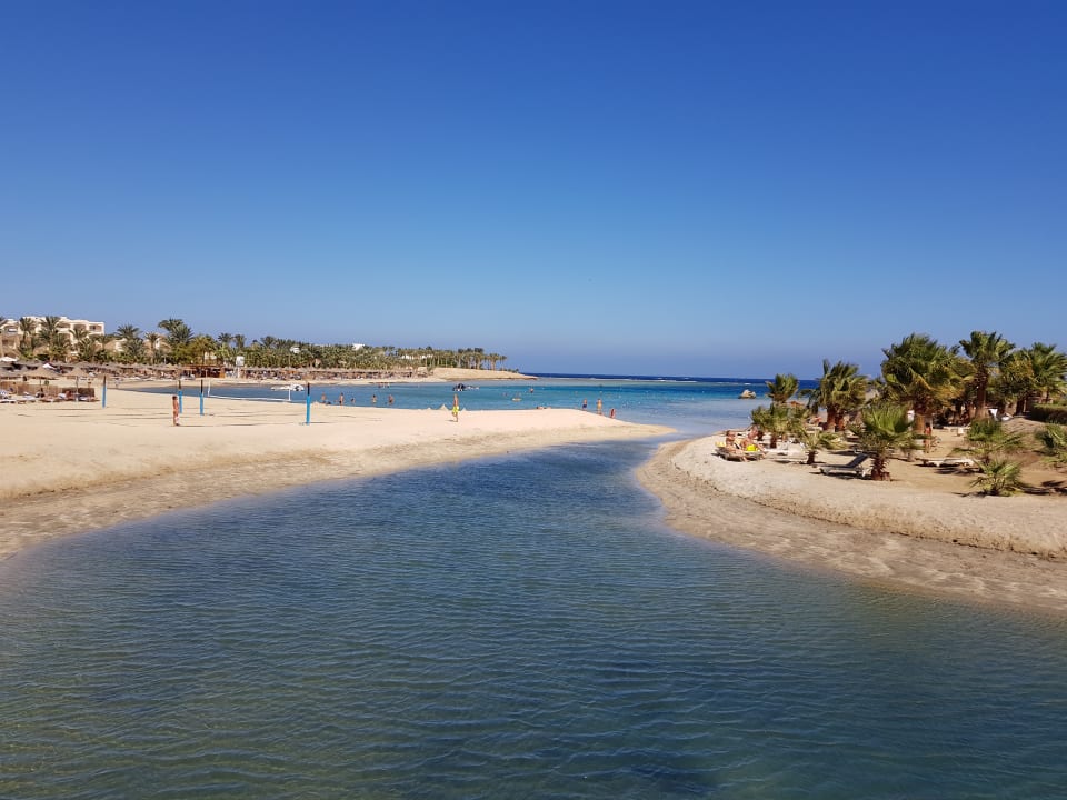 Strand Brayka Bay Resort