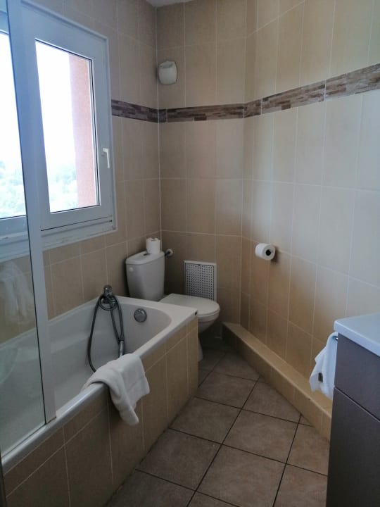 Zimmer Hotel Adonis Citadelle Resort