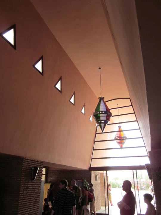 Hall Valeria Madina Club Resort