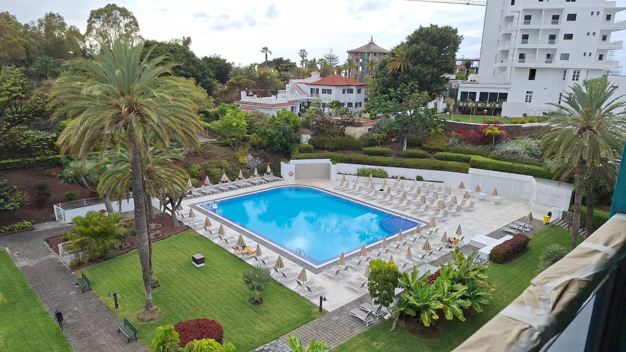 Pool TRH Taoro Garden