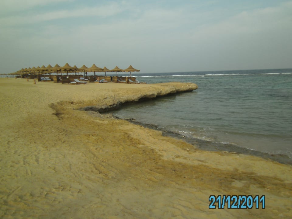 Abbruchkante Three Corners Happy Life Beach Resort