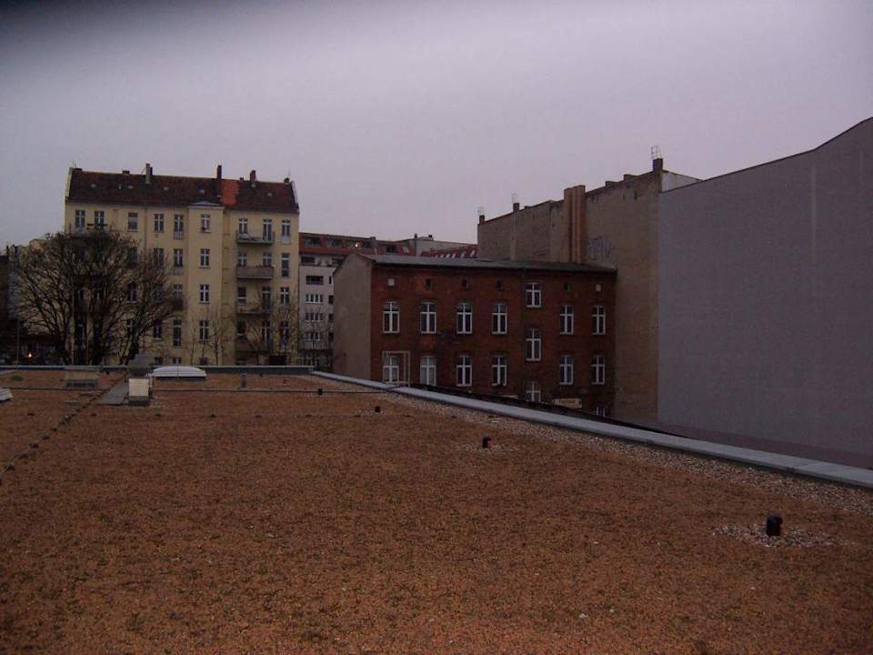 Blick aus dem Fenster B&B Hotel Berlin City-Ost