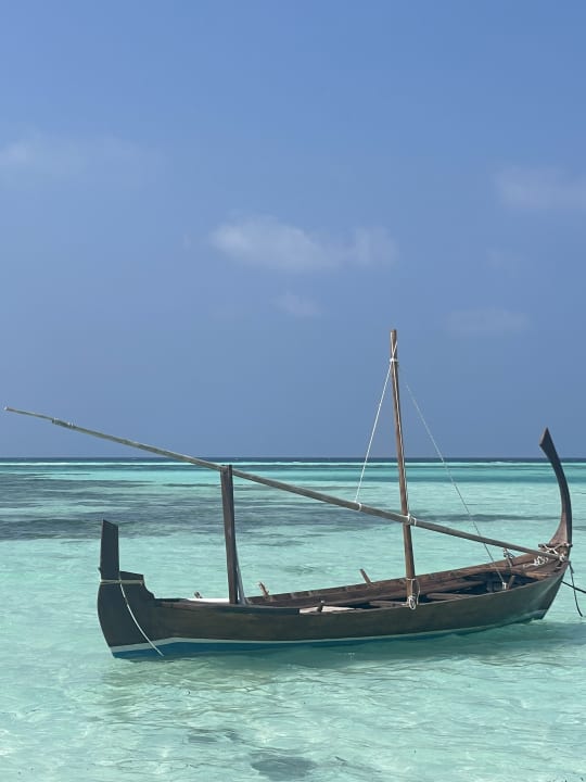 Strand Le Meridien Maldives Resort & Spa