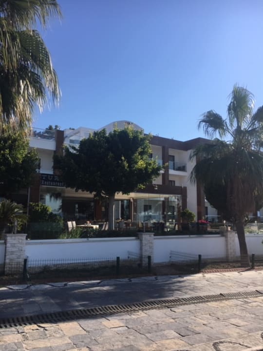 Außenansicht Hotel Turiya