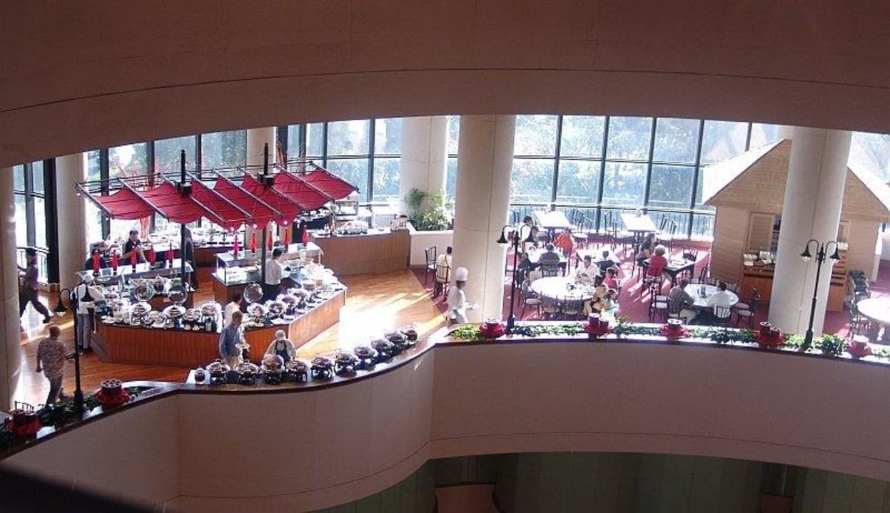 Frühstücksrestaurant Holiday Inn Singapore Atrium