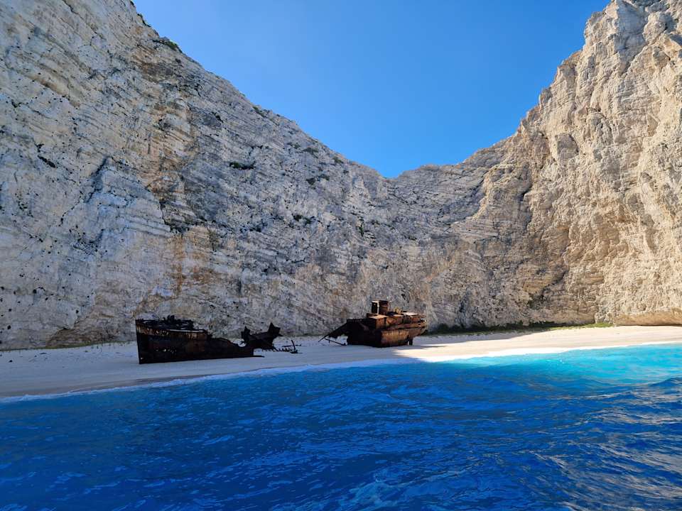 Strand La Mirage Hotel