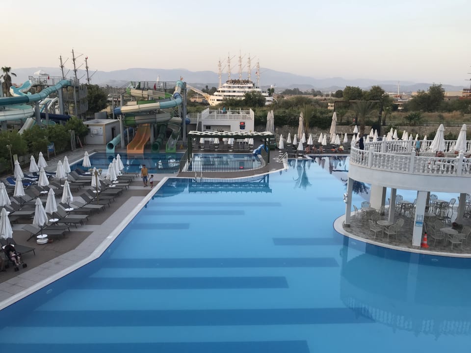 Pool J'adore Deluxe Hotel & Spa