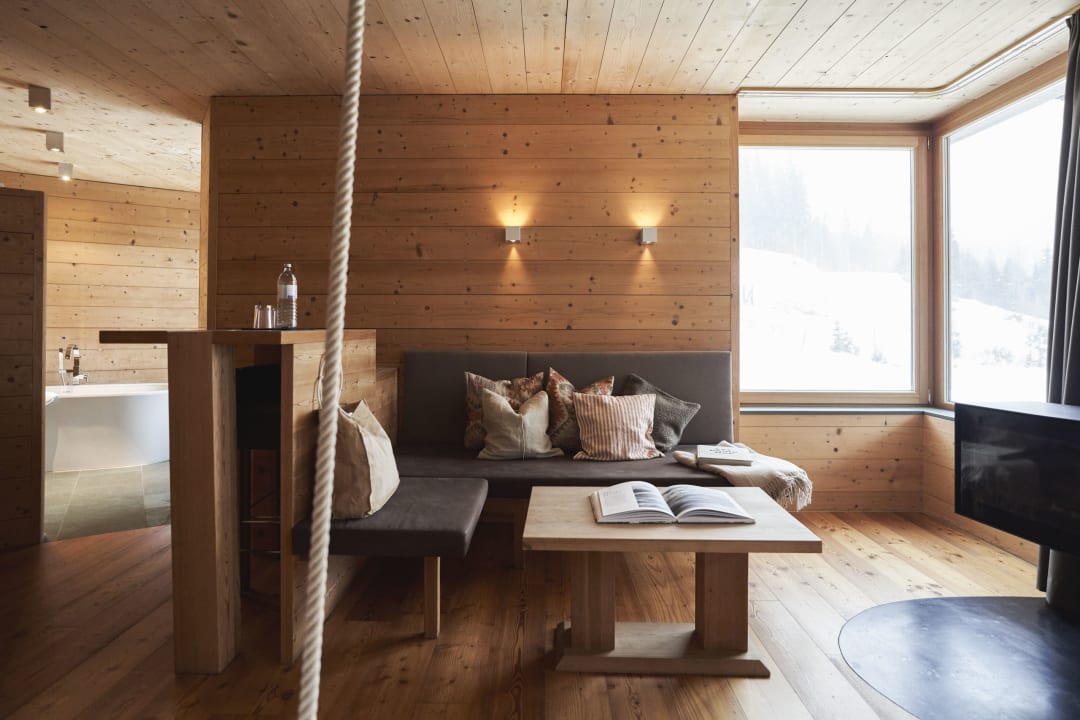 Zimmer Holzhotel Forsthofalm
