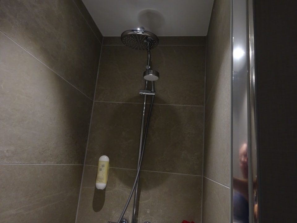 Zimmer H+ Hotel Bremen