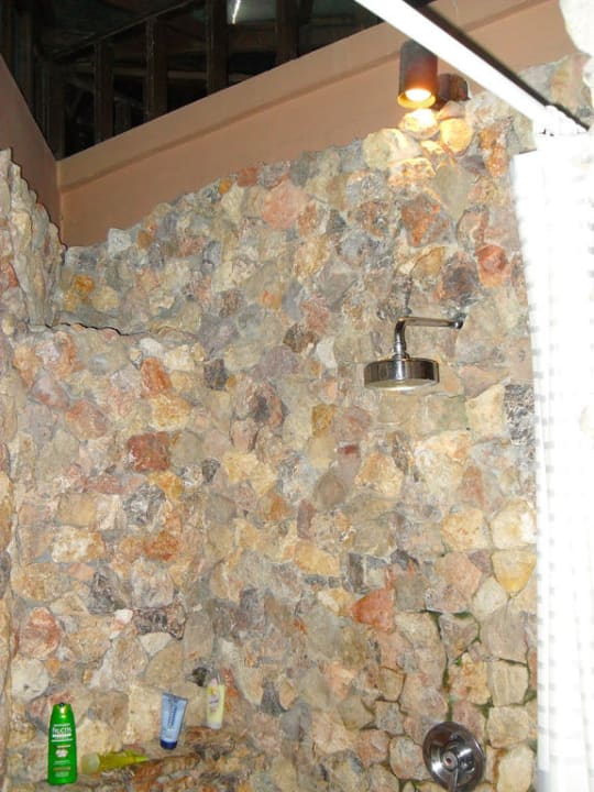 Offene Dusche Strandbungalow The Fair House Beach Resort