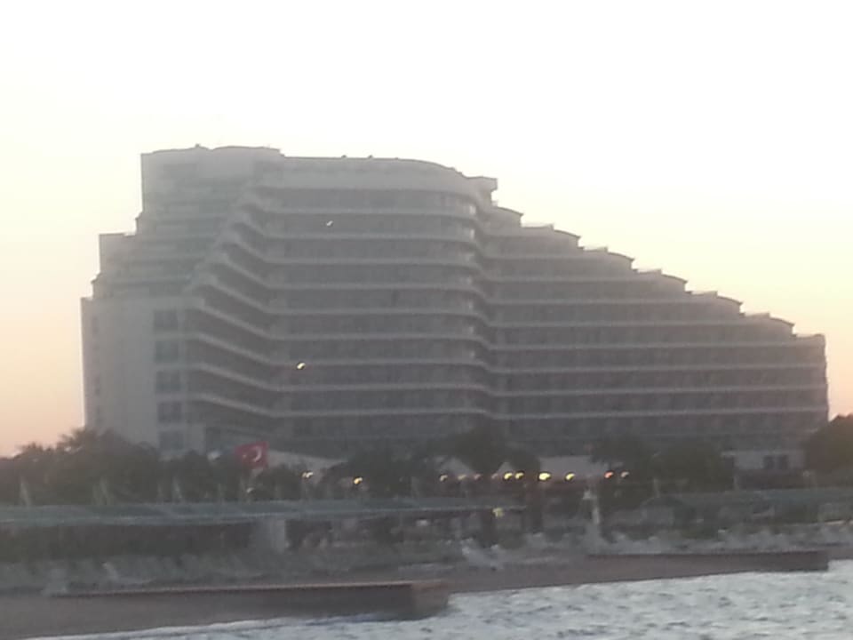 Widok z molo Venosa Beach Resort & Spa