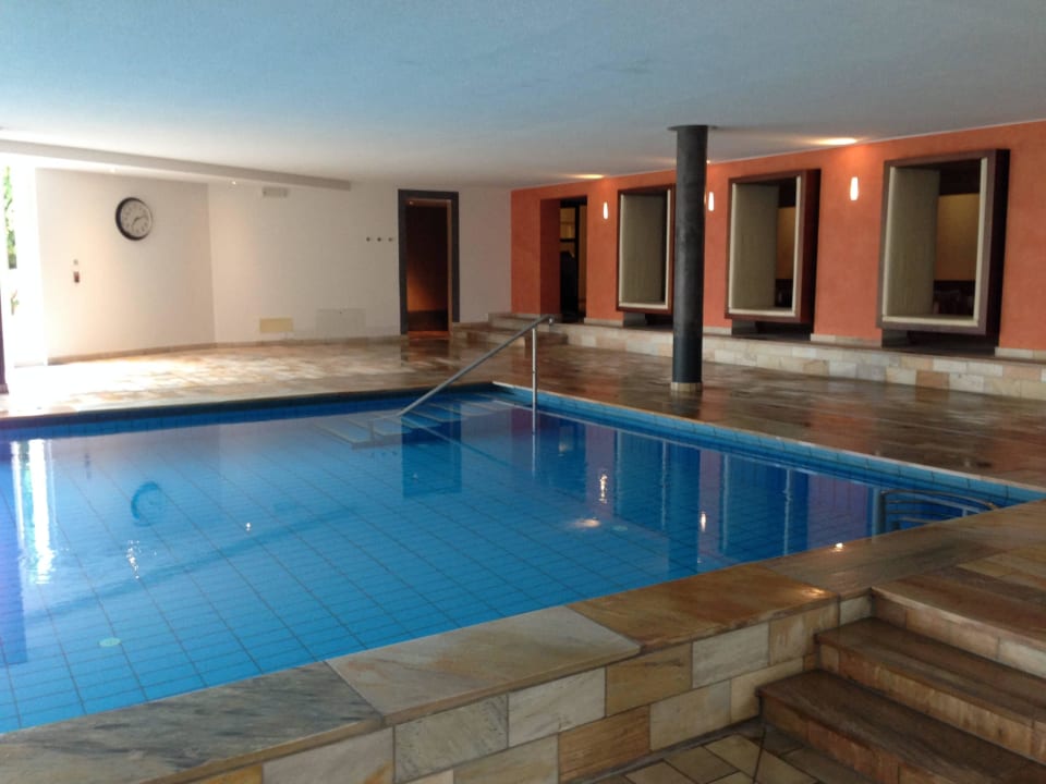 Schöner Innenpool Das Mühlwald - Quality Time Family Resort