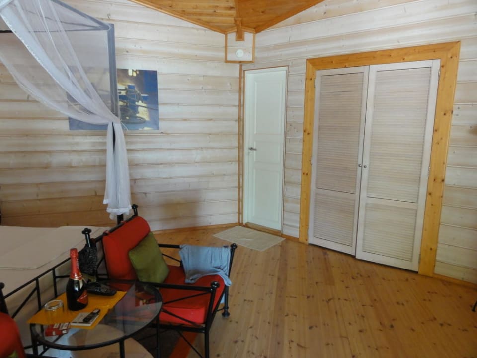 Jacuzzi Beach Villa Kuredu Island Resort & Spa