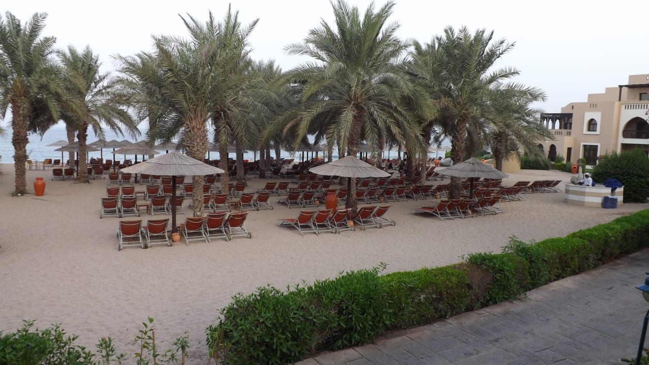 Strand Miramar Al Aqah Beach Resort