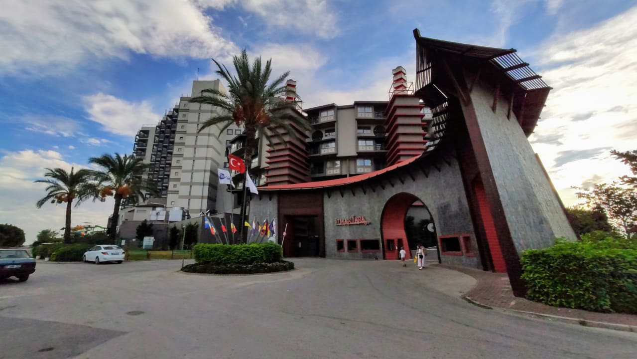 Außenansicht Limak Lara Deluxe Hotel & Resort