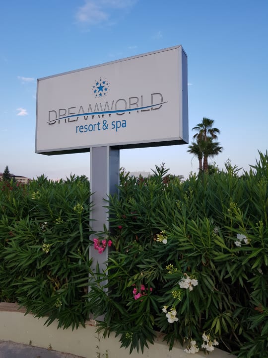 Strand Dream World Resort & Spa