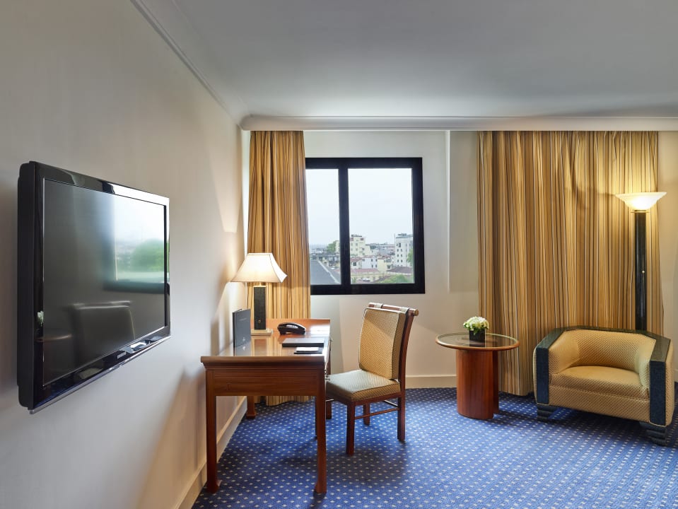 Zimmer Hilton Hanoi Opera