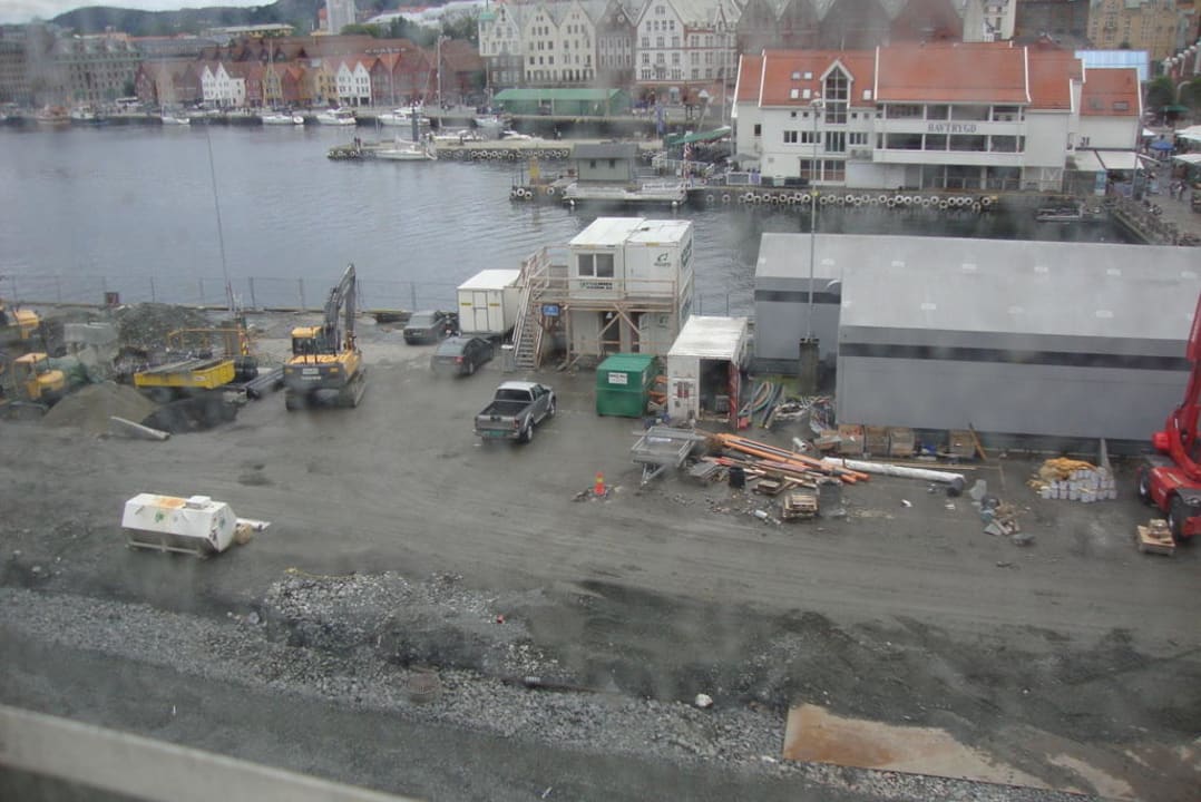 Baustelle vorm Hotel Hotel Scandic Strand