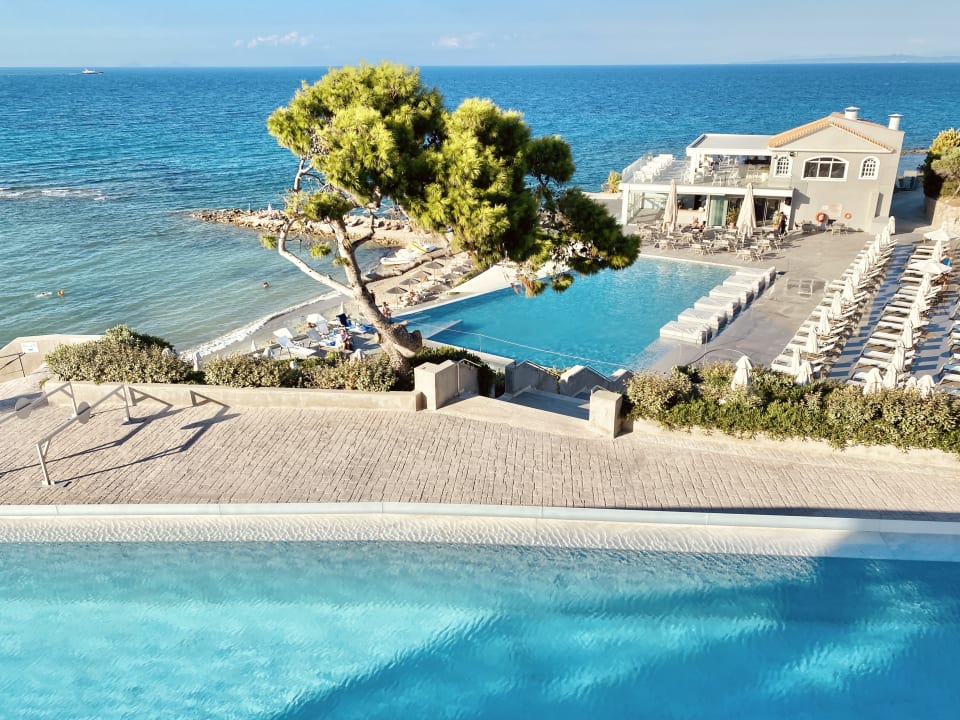 Pool Alexandra Beach Resort & Spa