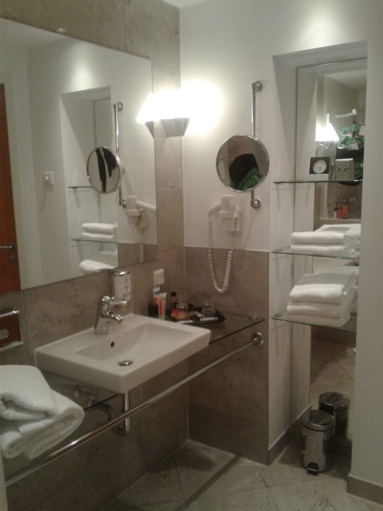 Zimmer Best Western Premier Airporthotel Fontane BERlin