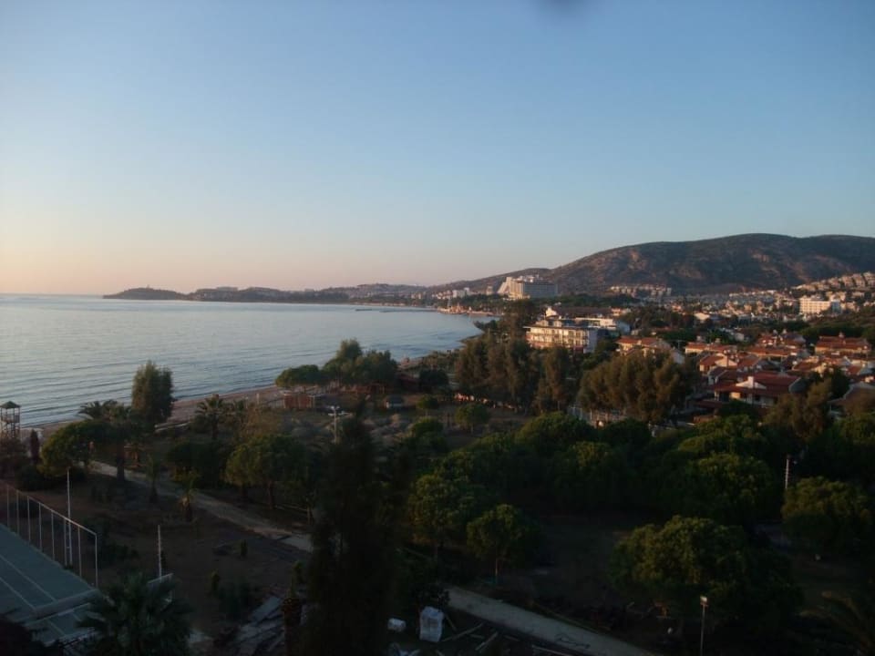 Blick vom Zimmerbalkon im 4. Stock Hotel Ephesia