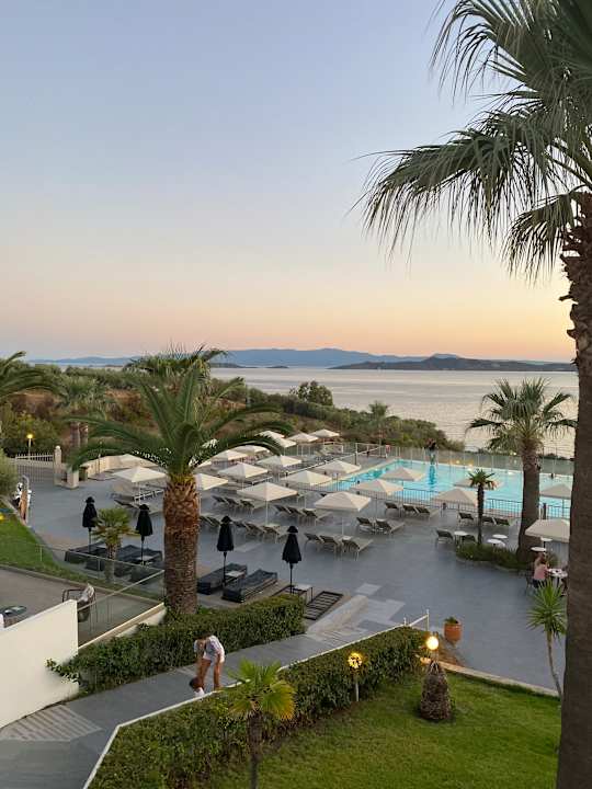 Pool Akrathos Beach Hotel