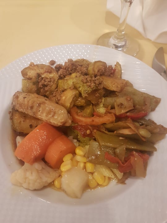 Gastro The Sense Deluxe Hotel