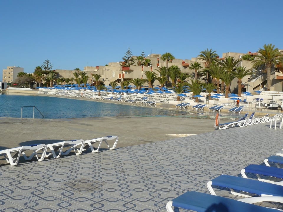 Pool Alborada Ocean Club