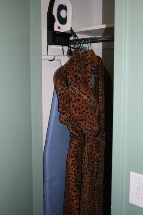 Zwei sehr "schicke" Bademäntel... Hotel Triton