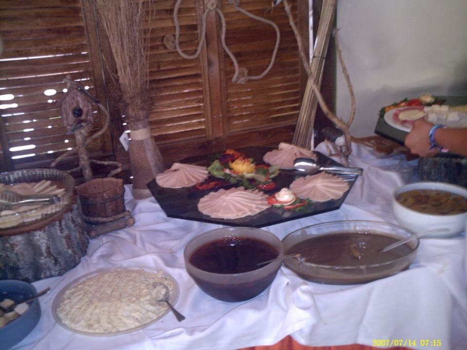 Buffet Hotel Lagonya Garden