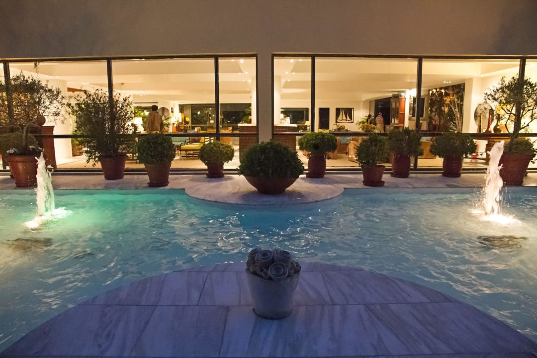 Springbrunnen Dionysos Hotel