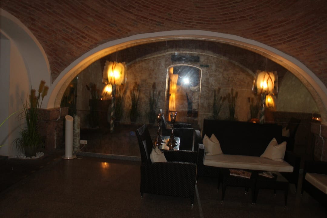 Sitzgelegenheit im Wellnessbereich Dilly - Das Nationalpark Resort