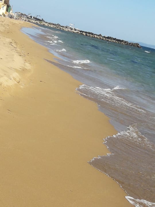 Strand Sandy Beach Resort