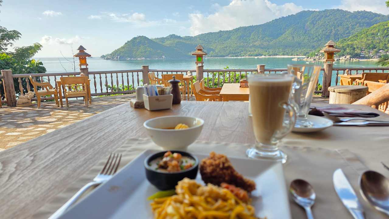 Gastro Santhiya Koh Phangan Resort & Spa