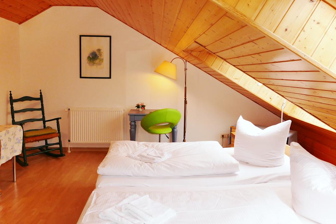 Zimmer Ferienhäuser im Urlauberdorf