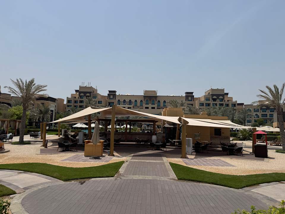 Außenansicht Saadiyat Rotana Resort &  Villas