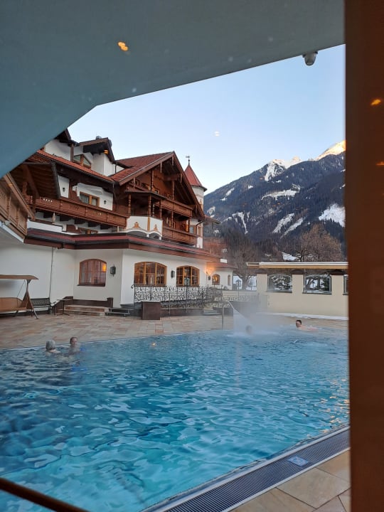 Pool Hotel Edenlehen