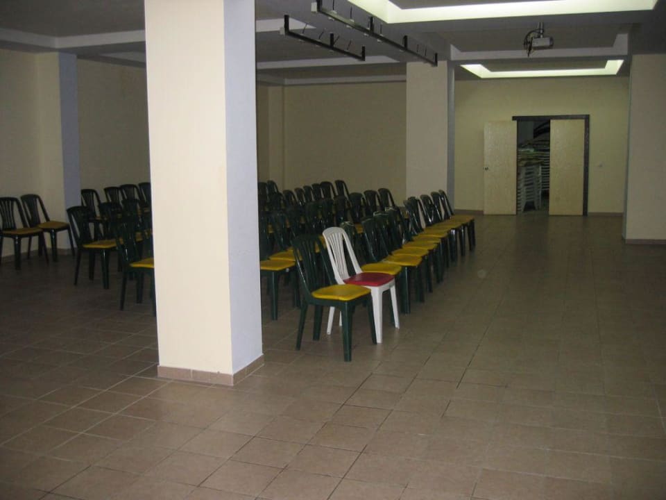 TV-Raum Hotel Orfeus Park