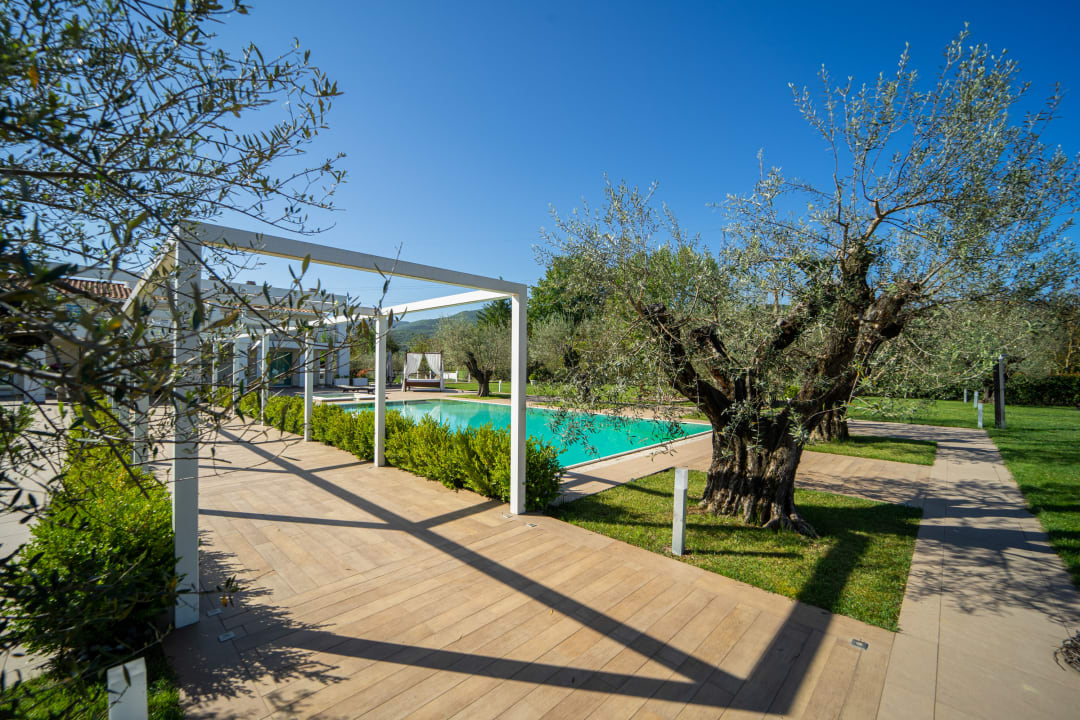 Pool iConic B&B Wellness Resort