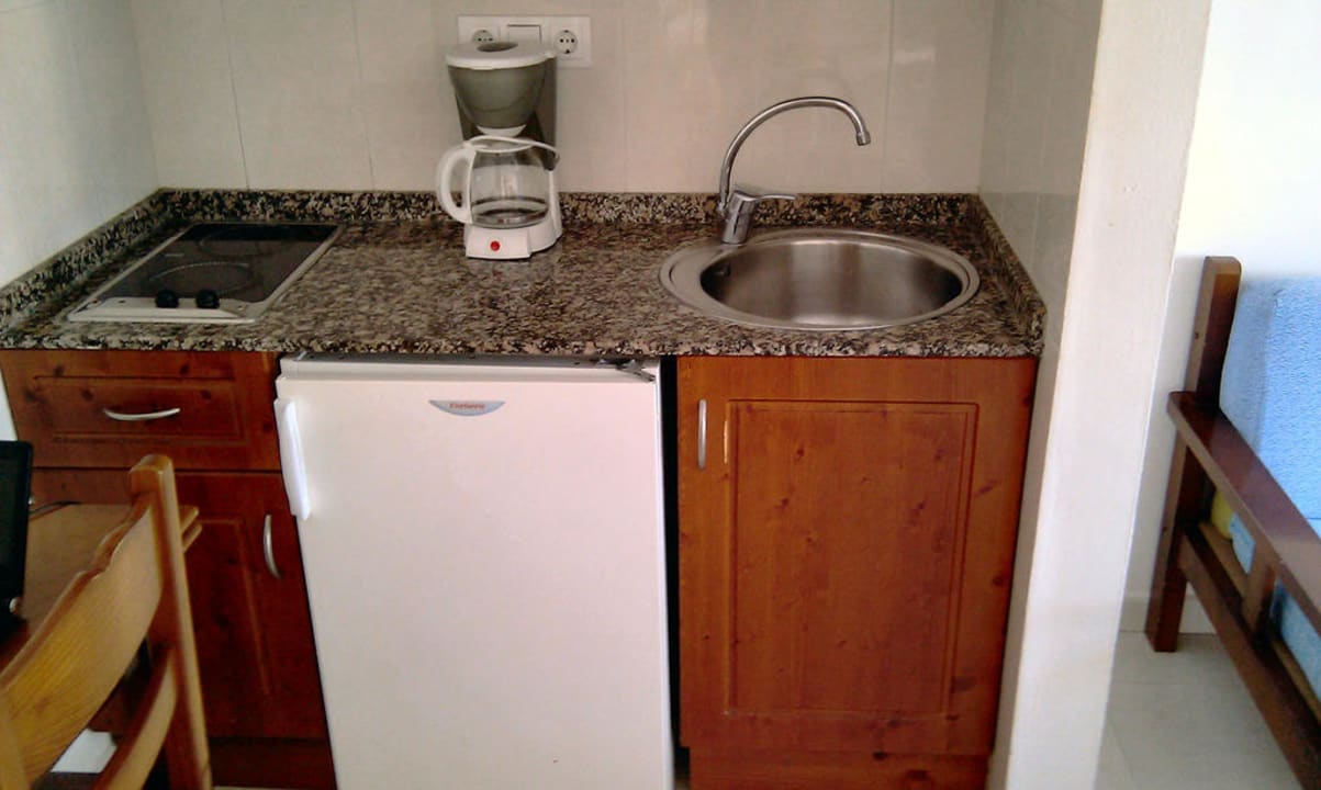 Einfache Küche Apartamentos Hesperia Bristol Playa