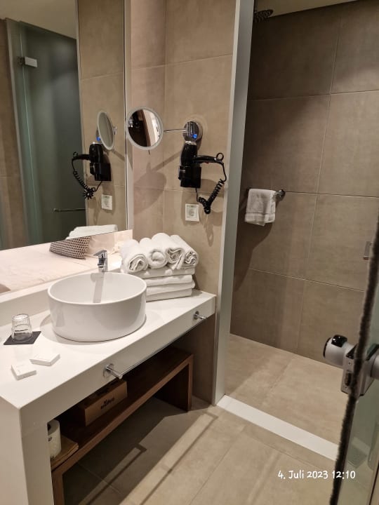 Zimmer Hotel Calypso Beach