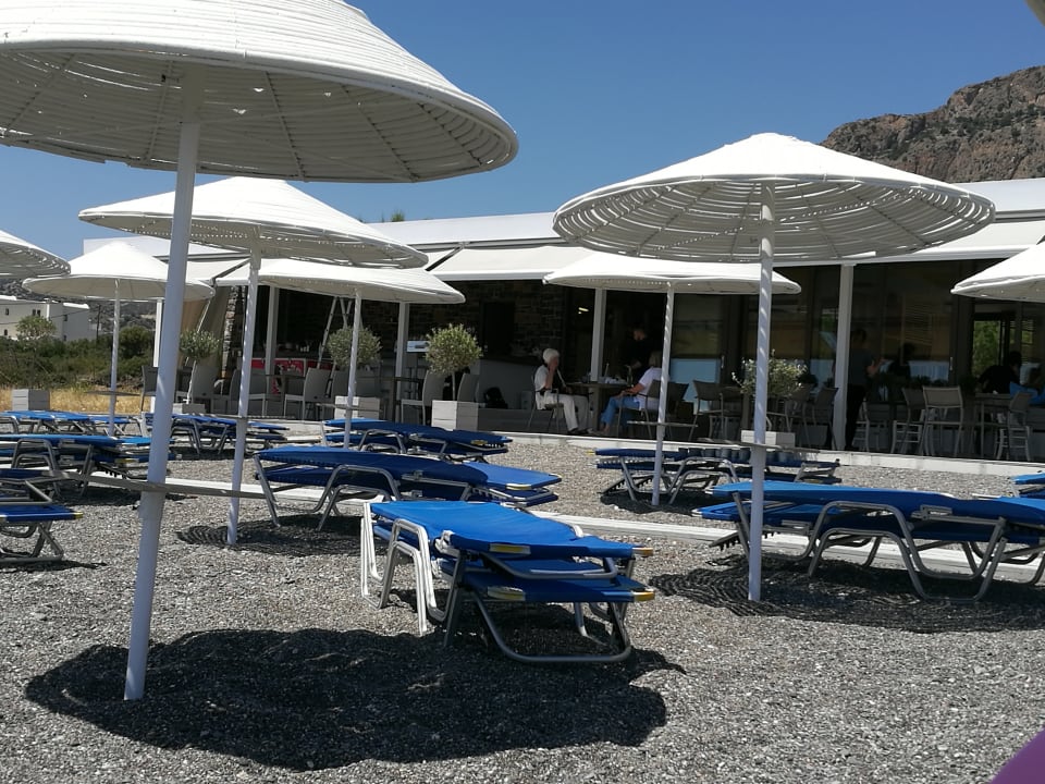 Strand Coriva Beach Hotel & Bungalows