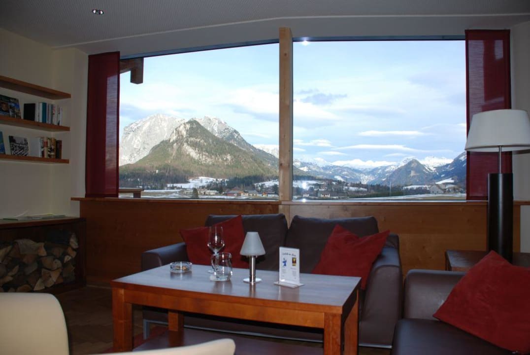 Blick auf das Alpenpanorama Die Wasnerin